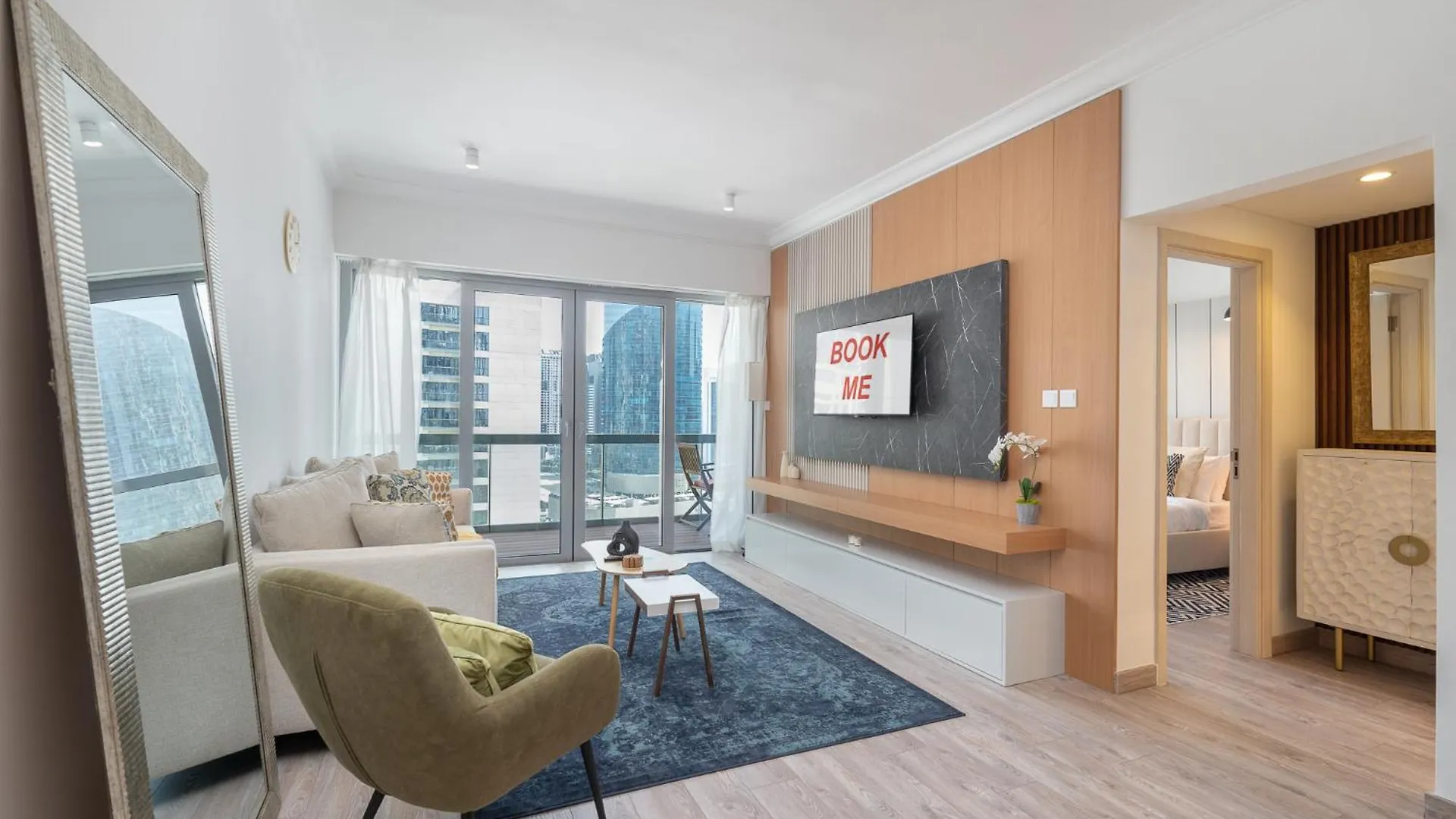 Modern 1-Bedroom With Stunning View Of A City Skyline In Downtown Dubai