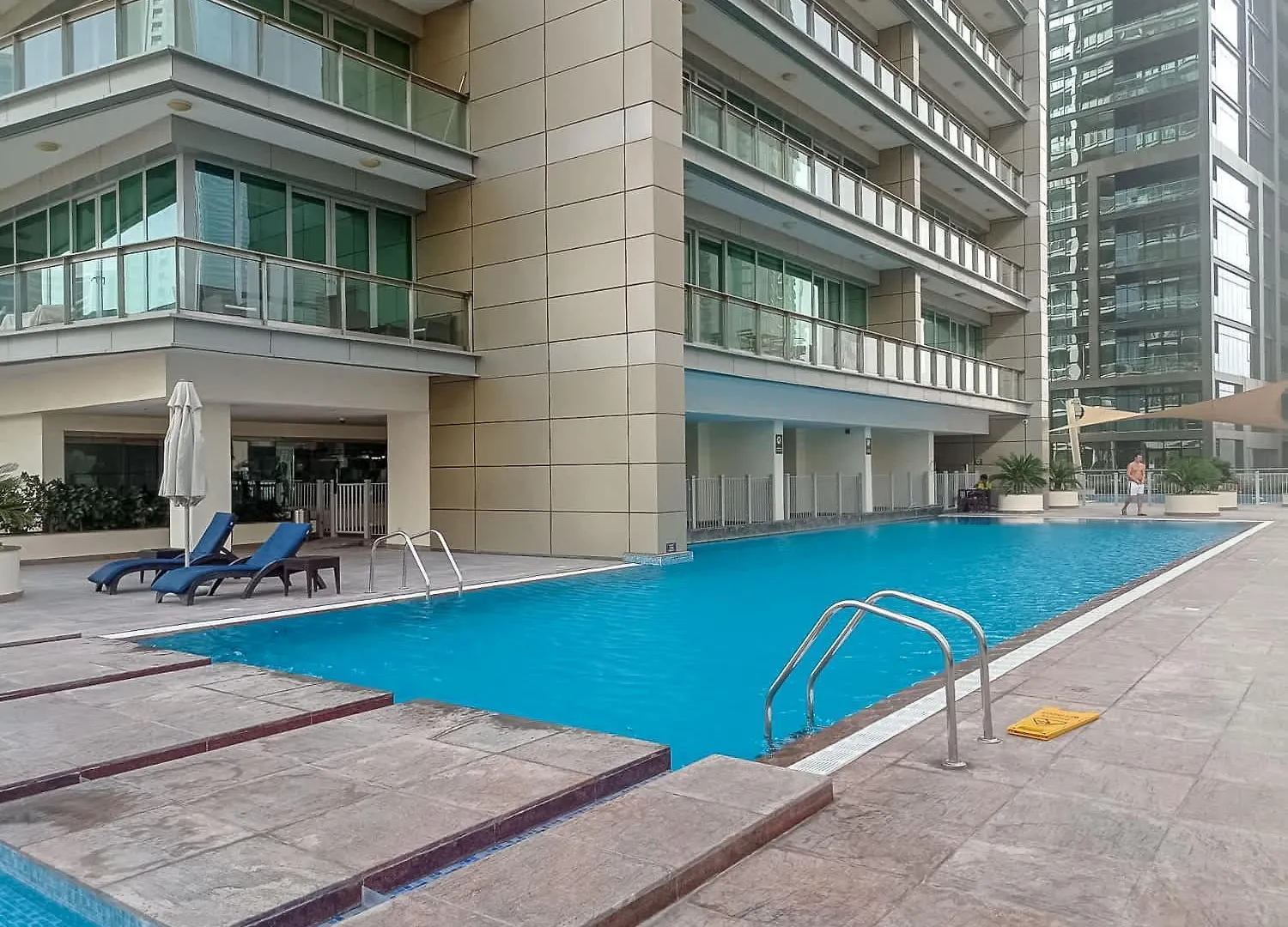 Modern 1-Bedroom With Stunning View Of A City Skyline In Downtown Dubai Apartment