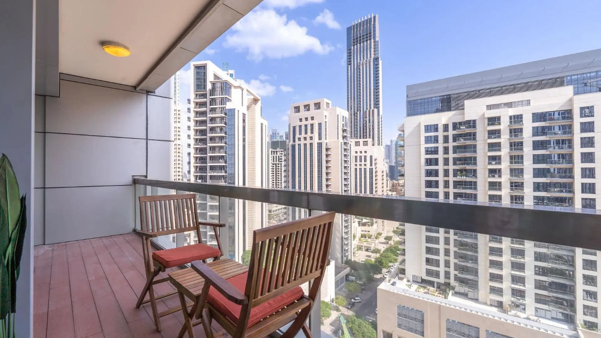 Appartamento Modern 1-Bedroom With Stunning View Of A City Skyline In Downtown Dubai